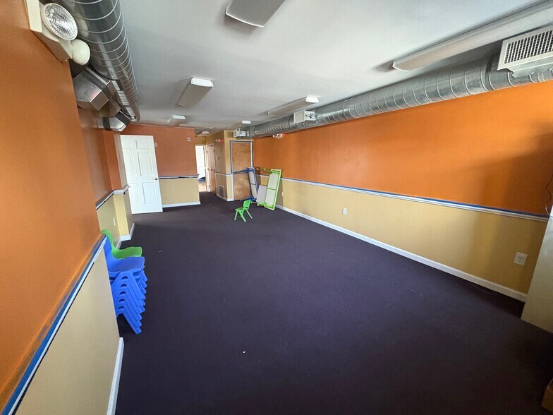 More Photos Of 1512 N French St, Wilmington Office For Sale