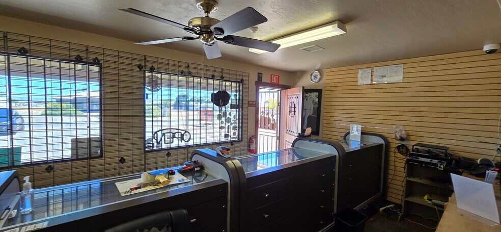 More Photos Of 437 Butterfield Rd, Chino Valley General Retail For Sale