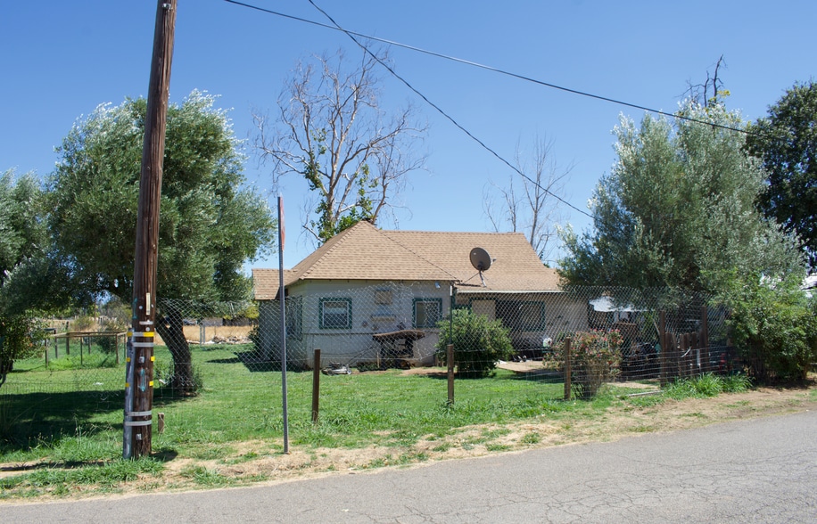 More Photos Of 5243 Poplar Ave, Anderson Apartments For Sale