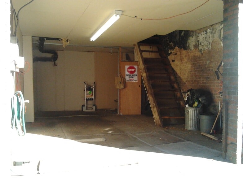 More Photos Of 4424 3rd Ave, Brooklyn Storefront Retail Residential For Sale
