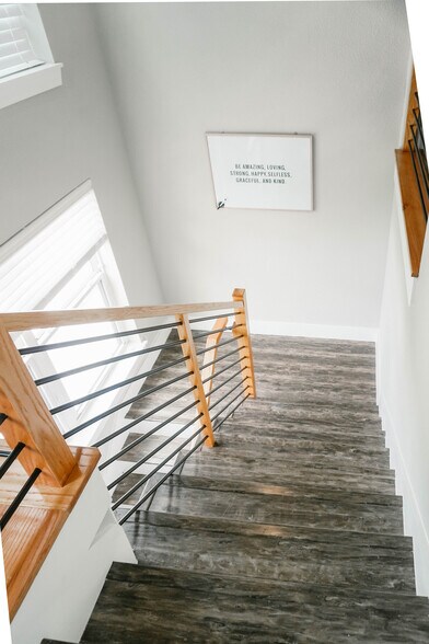 More Photos Of 4911 Alton Ave, Dallas Multifamily For Sale