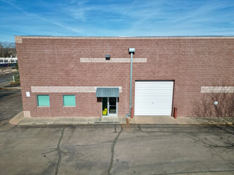 More Photos Of 1075 Ford St, Colorado Springs Warehouse For Lease