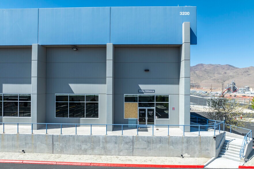 More Photos Of 3200 USA Pky, Sparks Distribution For Lease