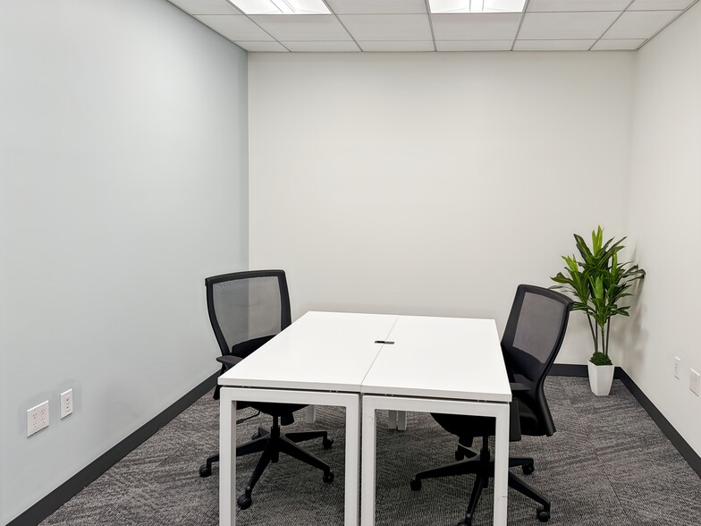More Photos Of 14 Penn Plaza, New York Coworking Space