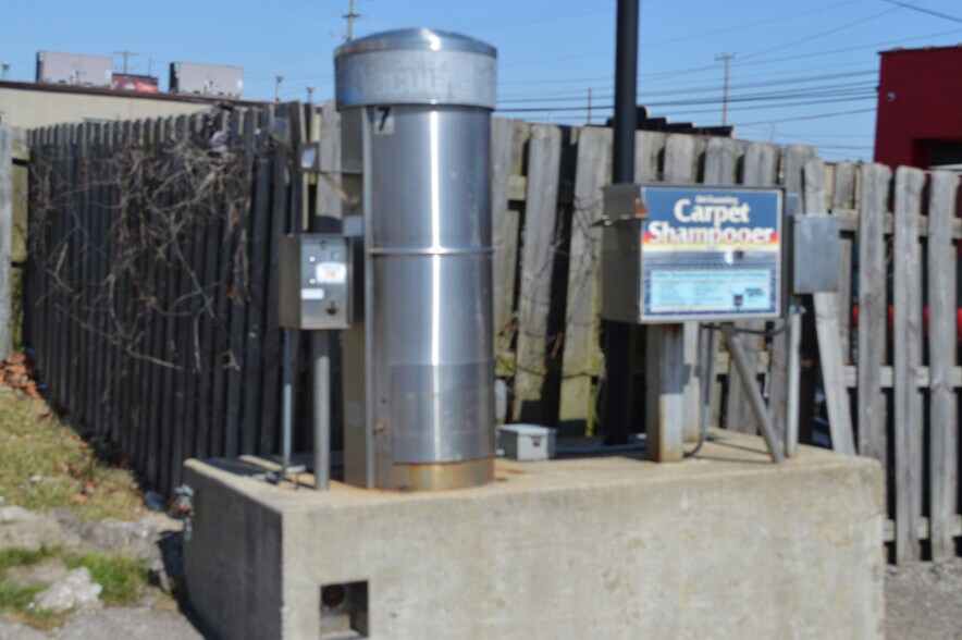 More Photos Of 30201 Little Mack Ave, Roseville Warehouse For Sale