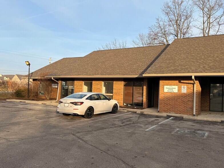 More Photos Of 1201 N Post Rd, Indianapolis Medical For Lease