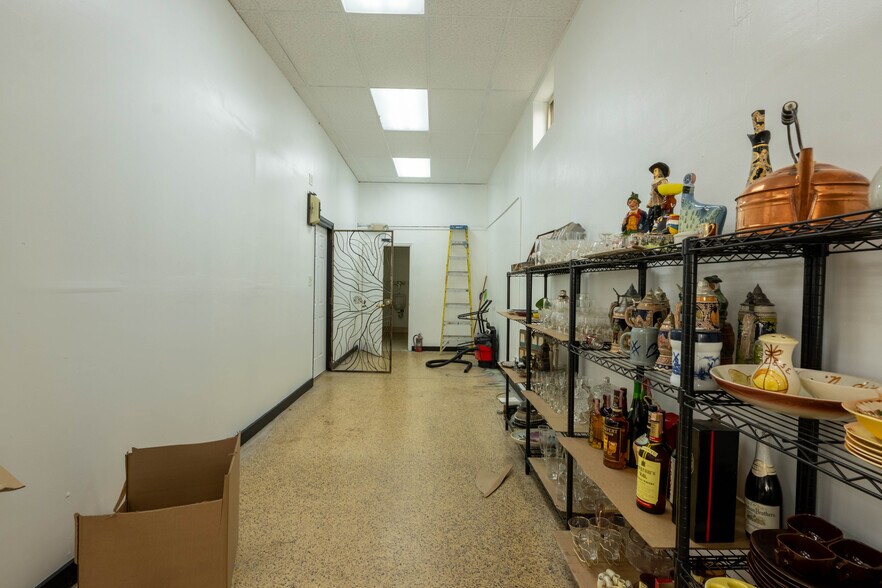 More Photos Of 3935 W Colfax Ave, Denver Storefront For Lease