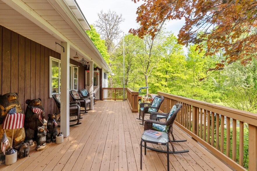 More Photos Of 420 Crescent Ave, Highland Apartments For Sale