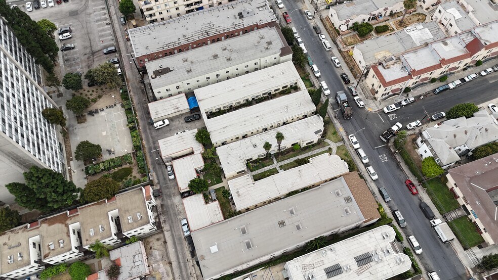 More Photos Of 428-434 S Burlington Ave ave, Los Angeles Multifamily For Sale