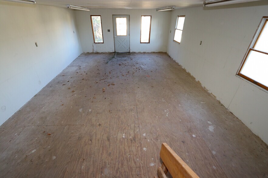 More Photos Of 657 Red Lion Rd, Huntingdon Valley Office Residential For Sale