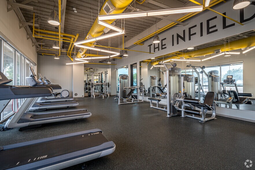 More Photos Of 10603 W Sam Houston Pky N, Houston Unknown For Lease