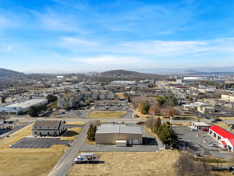 More Photos Of 1930 Deyerle Ave, Harrisonburg Freestanding For Sale