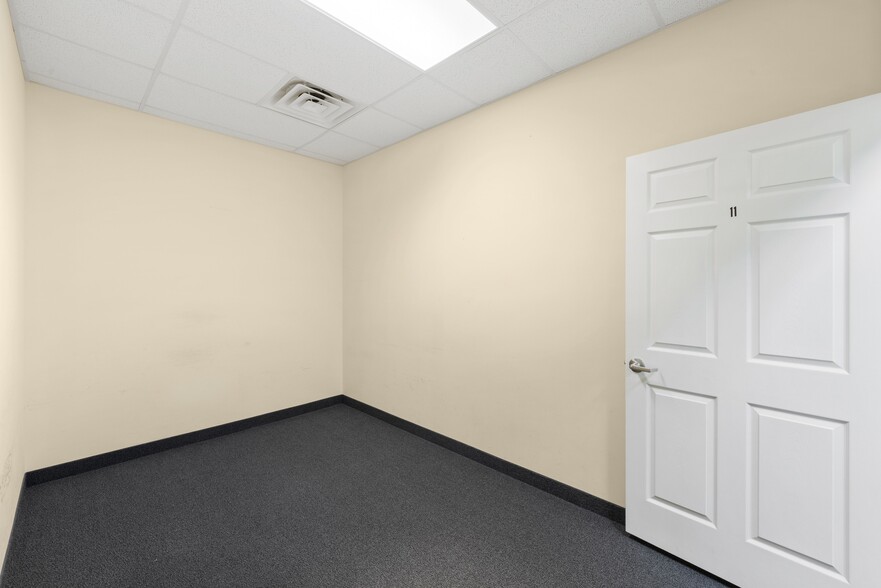 More Photos Of 160 Bethlehem Pike, Colmar Freestanding For Lease