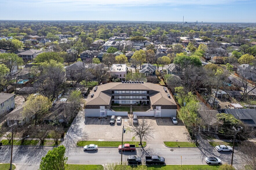 More Photos Of 4716 Sycamore St, Dallas Apartments For Sale