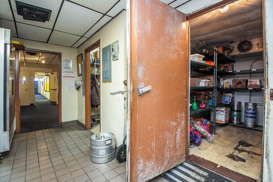 More Photos Of 31117 Plymouth Rd, Livonia Lodge Meeting Hall For Sale