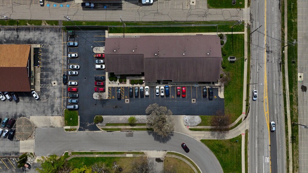 More Photos Of 5770 Karl Rd, Columbus Medical For Sale