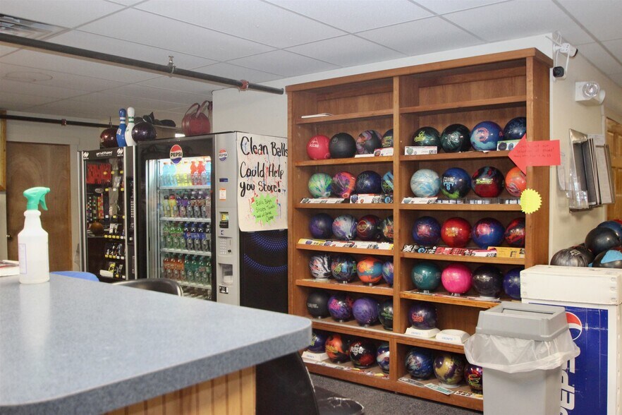 More Photos Of 12 Prince St, Randolph Storefront For Sale