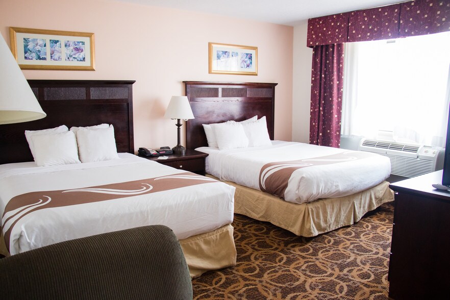 More Photos Of 3610 N Lovington Hwy, Hobbs Hotel For Sale