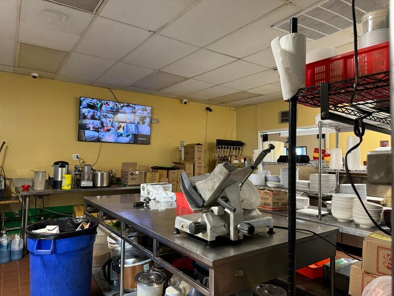 More Photos Of 315 N Bell Blvd, Cedar Park Restaurant For Lease