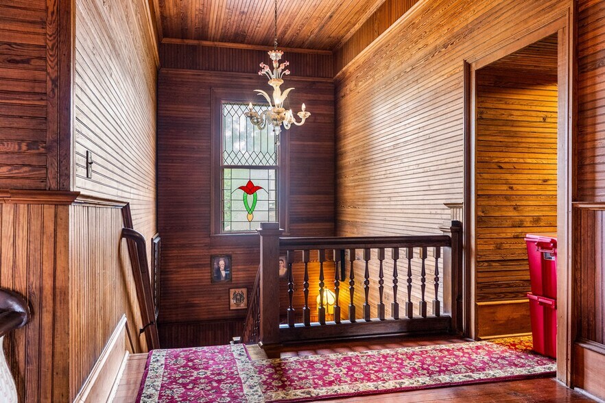 More Photos Of 323 N Main St, Swainsboro Restaurant For Sale