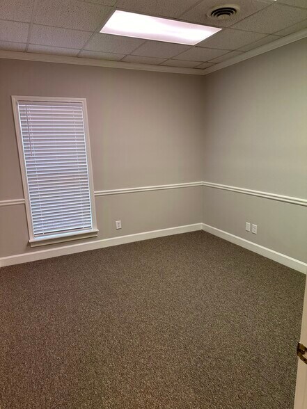More Photos Of 1849 Peeler Rd, Dunwoody Medical For Lease