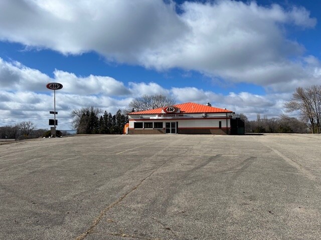 Primary Photo Of 1205 MN-28, Glenwood Restaurant For Sale