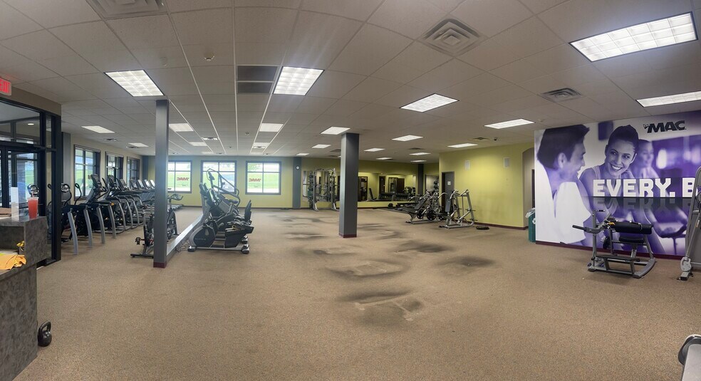 More Photos Of 320-326 80th Street Ct, Fairfax Unknown For Lease