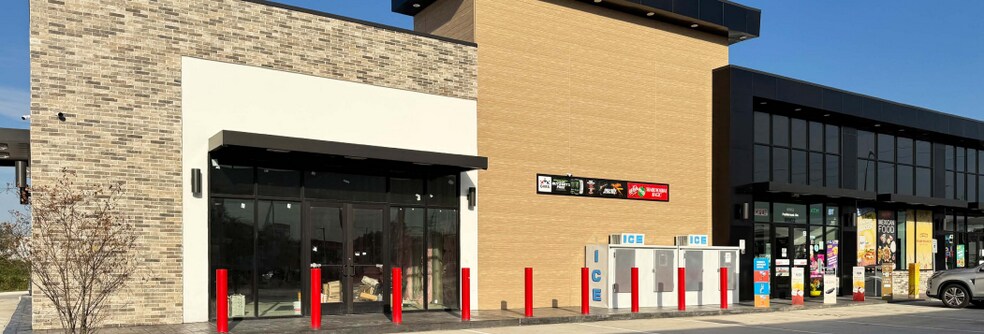 Primary Photo Of 8902 Fallbrook Dr, Houston General Retail For Sale