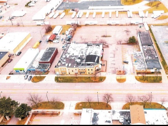 More Photos Of 31630 Plymouth Rd, Livonia Freestanding For Lease