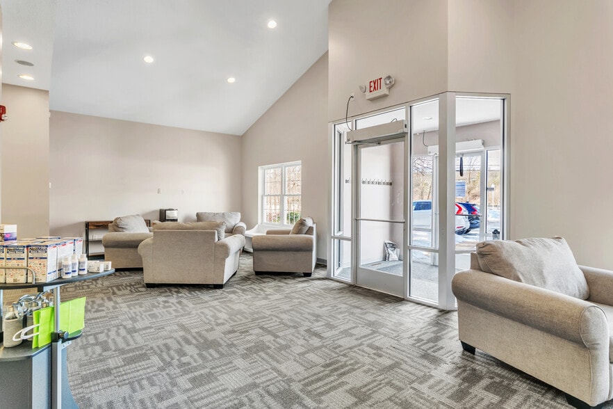 More Photos Of 800 College Hwy, Southwick Medical For Sale