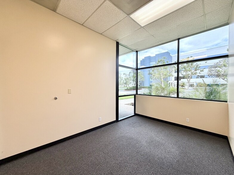 More Photos Of 16702-16800 Valley View Ave, La Mirada Research And Development For Lease