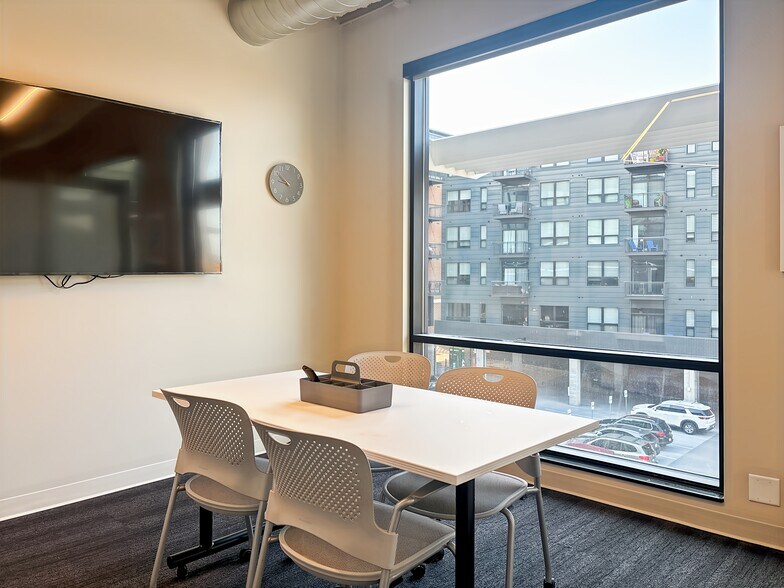 More Photos Of 232 3rd St N, La Crosse Office For Lease