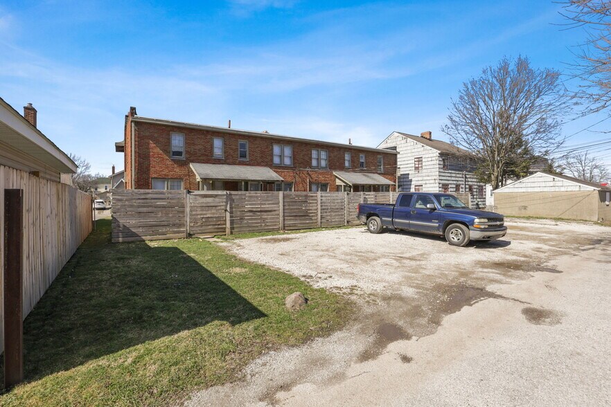 More Photos Of 644-650 S Hague Ave, Columbus Multifamily For Sale