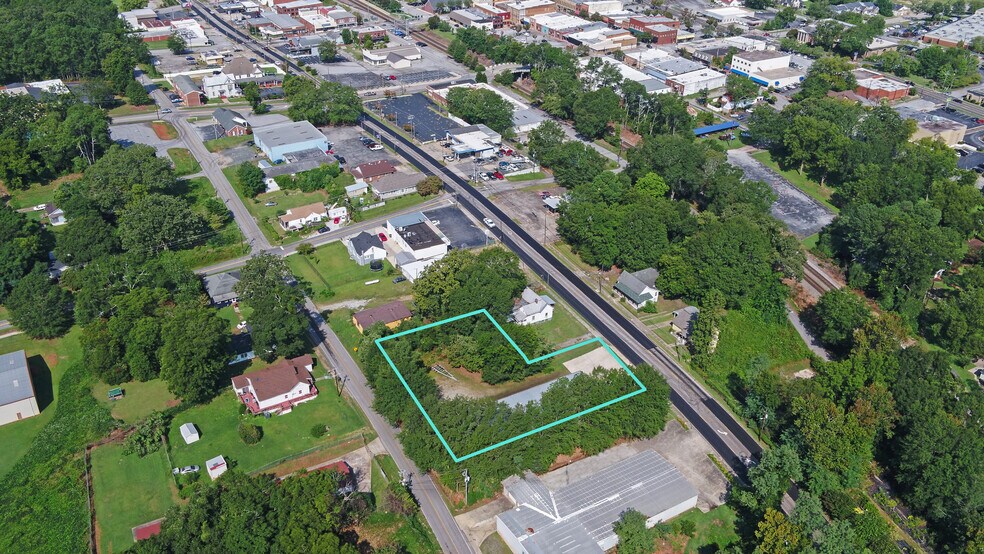 More Photos Of 250 E Currahee St, Toccoa Warehouse For Sale