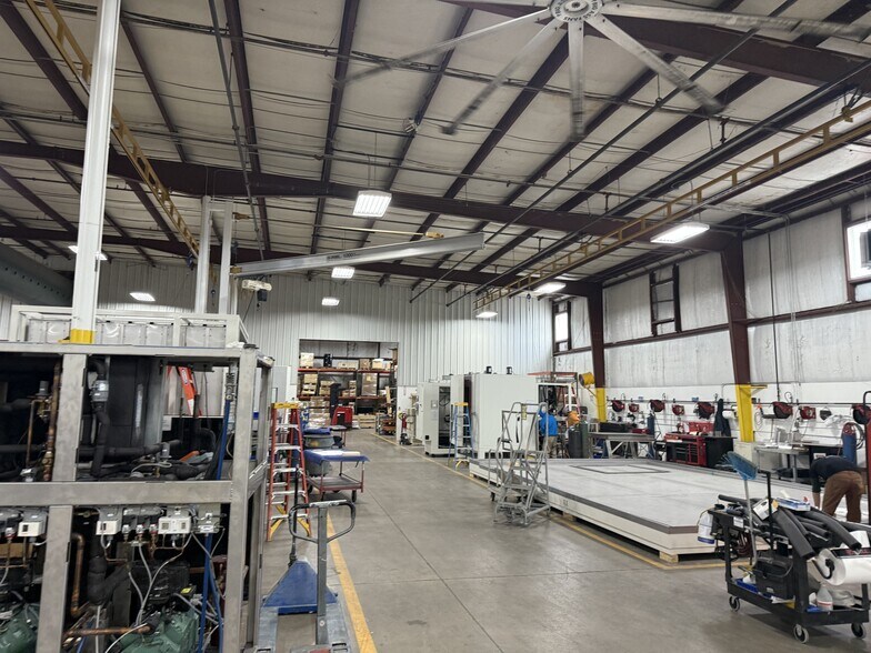 More Photos Of 3881 N Greenbrooke Dr SE, Grand Rapids Manufacturing For Sale
