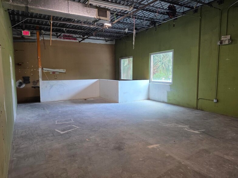 More Photos Of 601 N Congress Ave, Delray Beach Warehouse For Sale
