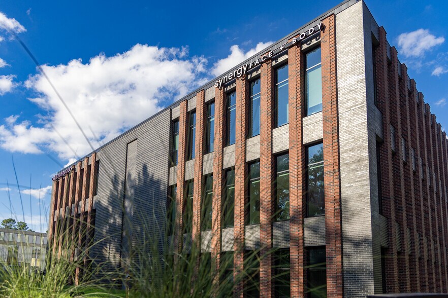 More Photos Of 3700 Barrett Dr, Raleigh Medical For Lease