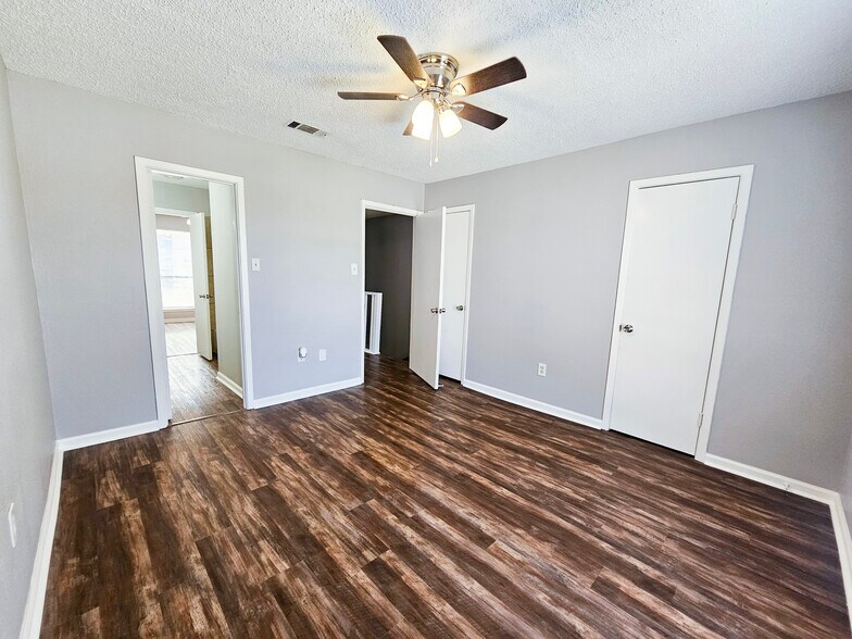 More Photos Of , Baton Rouge Multifamily For Sale