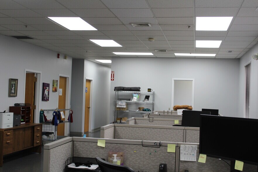 More Photos Of 17 Industrial Dr, South Hadley Warehouse For Sale