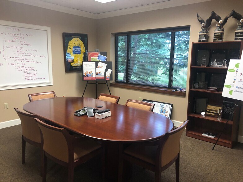 More Photos Of 5120 Virginia Way, Brentwood Office For Lease