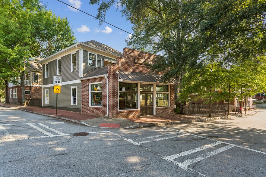 More Photos Of 692 Kirkwood Ave SE, Atlanta Storefront Retail Residential For Sale