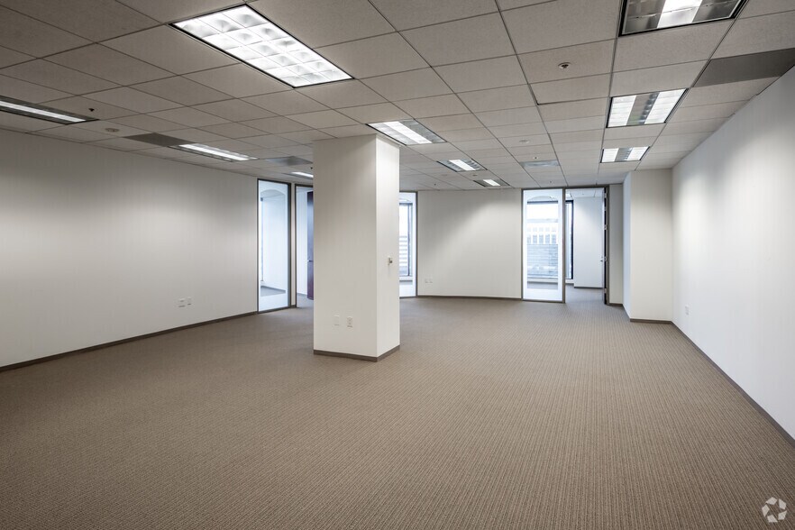 Photo of 11st Floor Ste 1120