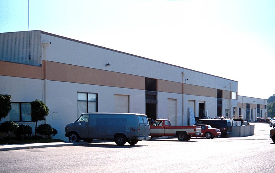 More Photos Of 3121 Main St, Chula Vista Manufacturing For Lease