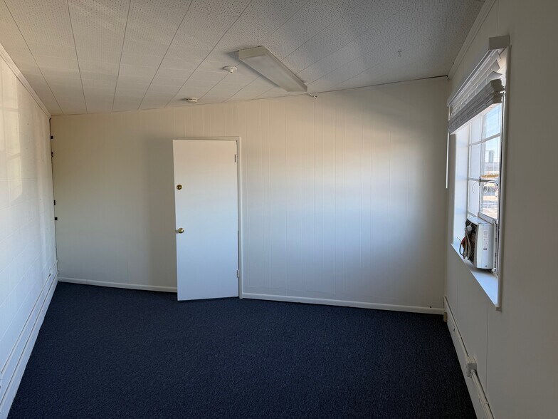 More Photos Of 5656 W Washington Blvd, Los Angeles Light Manufacturing For Lease