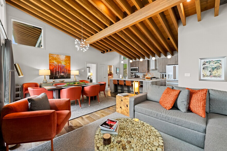 More Photos Of 893 Dick Mountain Drive, Bailey Specialty For Sale