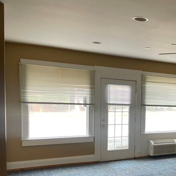 More Photos Of 117-123 Brawley Ave, Mooresville Storefront Retail Residential For Sale