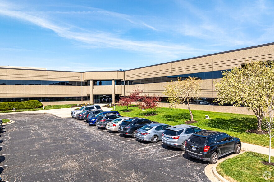 More Photos Of 16025 W 113th St, Lenexa Unknown For Lease