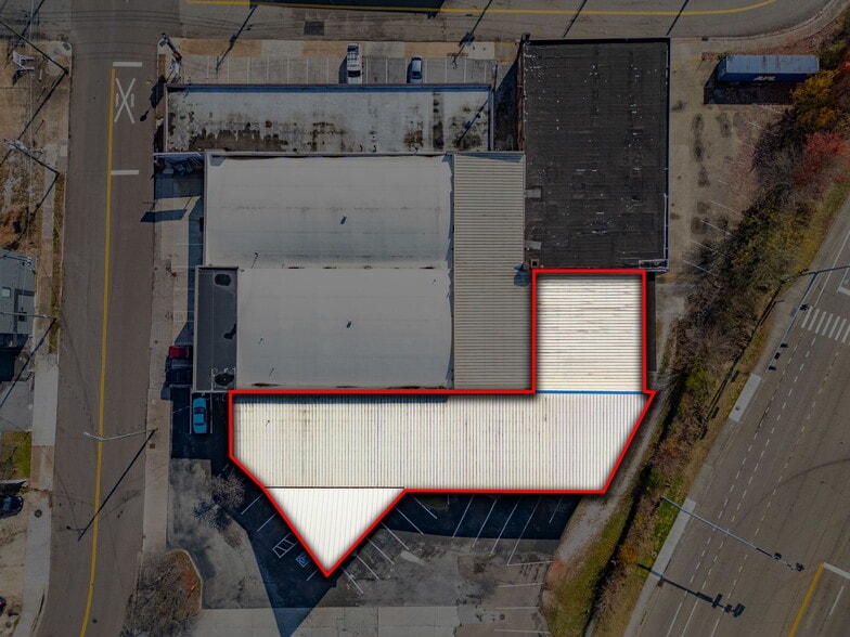 More Photos Of 600 E Magnolia, Knoxville Warehouse For Sale