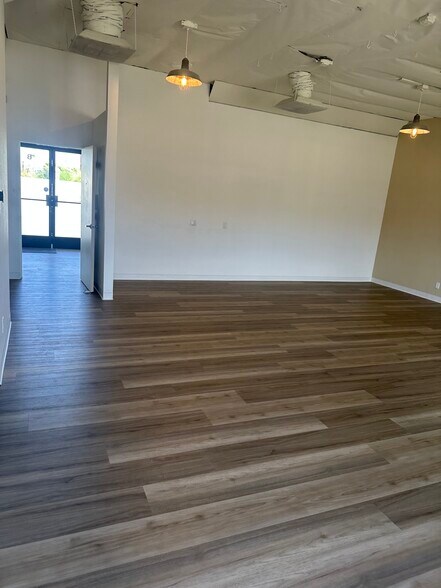 More Photos Of 74050 Alessandro Dr, Palm Desert Medical For Lease