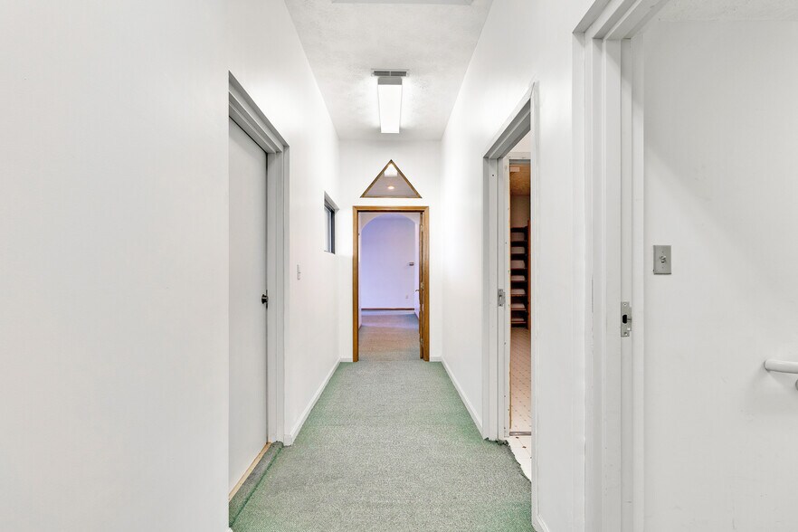 More Photos Of 3120 Collins Ferry Rd, Morgantown Medical For Sale